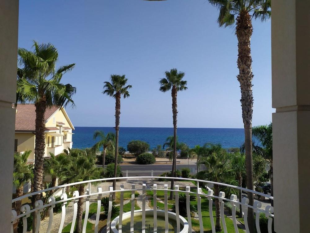 Club Hotel Kennedy Roccella Ionica Exteriér fotografie