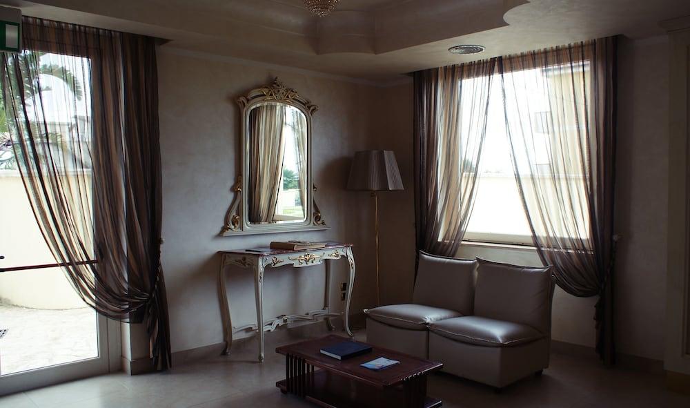 Club Hotel Kennedy Roccella Ionica Exteriér fotografie